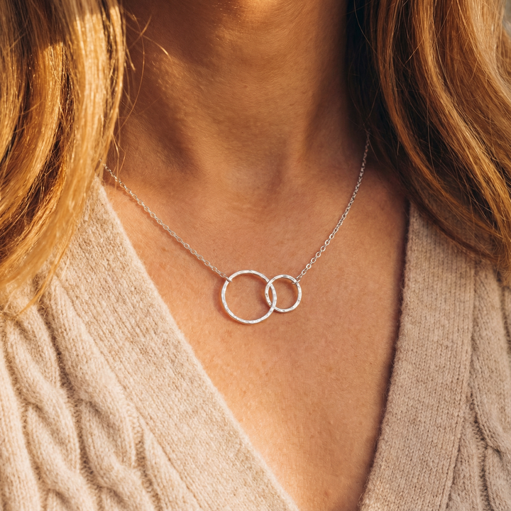 Forever Connected Soul Sister Necklace – Two Circles, One Bond